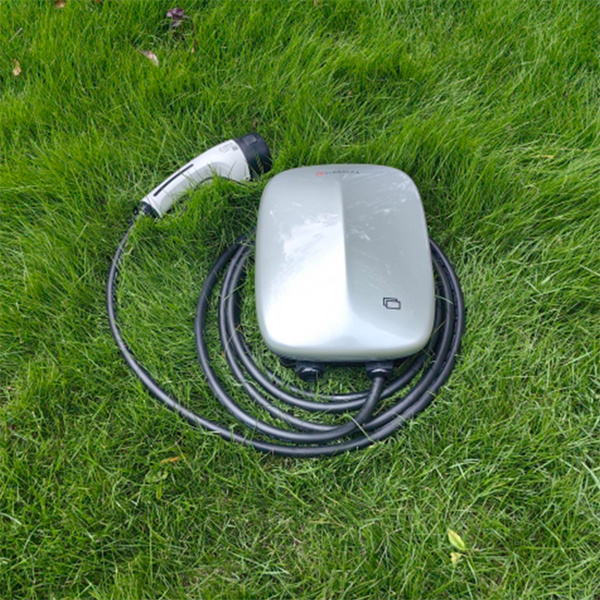 Safety measures of the CCS DC Charger