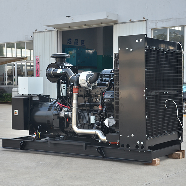 قم بتعظيم الإنتاجية مع مولد الطاقة المتطور بقدرة 120 كيلوواط الخاص بنا