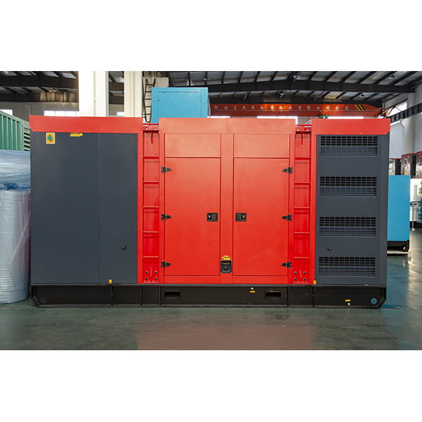 مولدات اقتصادية وعالية الأداء للاستخدام العسكري