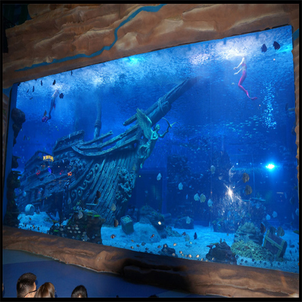 Transform your pool into a stunning underwater oasis with acrylic windows