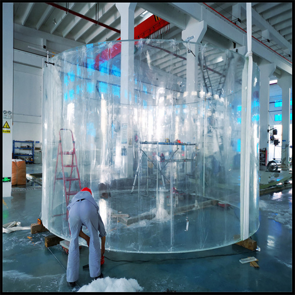 مزایای استفاده از دریاچه‌های ماهی آکریلی برای همچنین خود مالکان و ماهی‌ها.