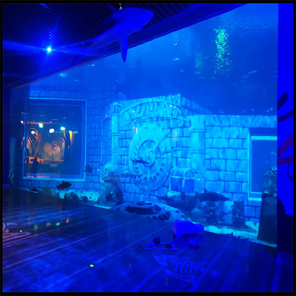 水槽用アクリル板の利点