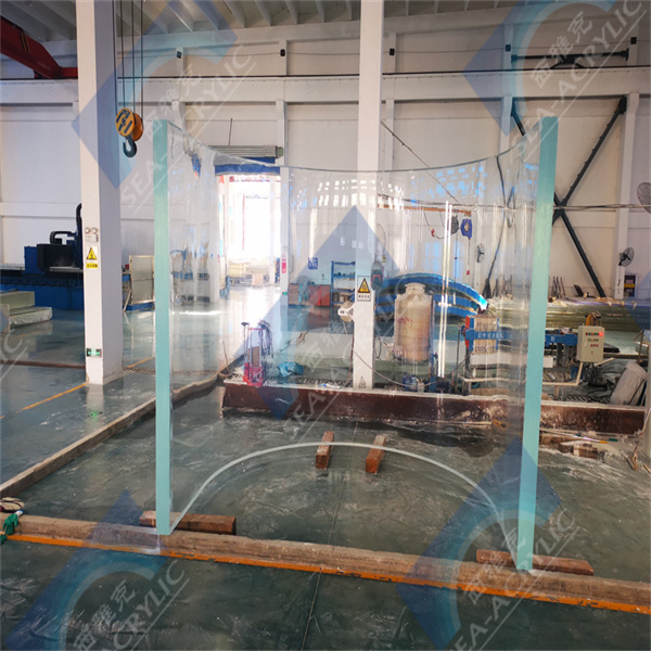 Склене акрилне кутије за рибе