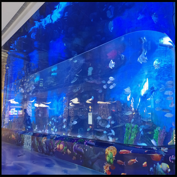 एक्रिलिकलाई खतरा पार्ने वा खुरदरी गर्ने कुराहरूसँग बचाउनुहोस्।