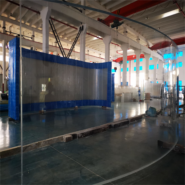 Stay Safe and Comfortable with a Weather-Resistant Plexiglass Acrylic Roof for Your Pool