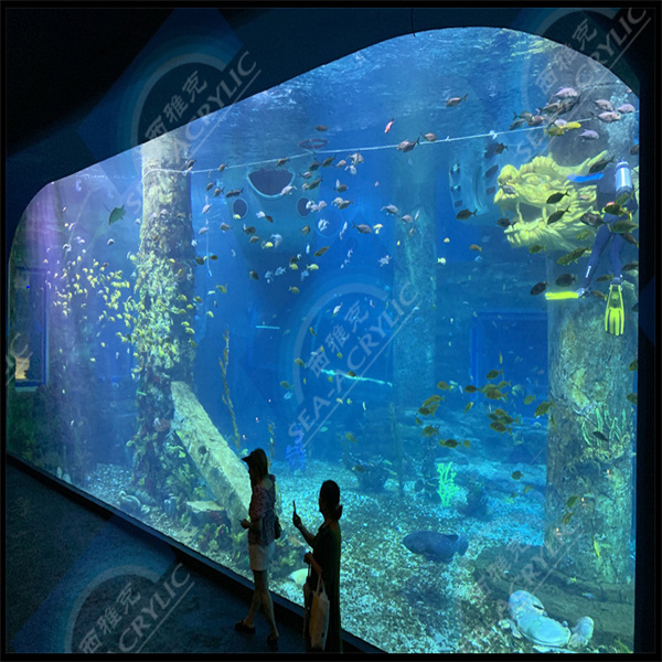 再販用に大量かつ低価格でアクリルパネルを購入できる場所は？