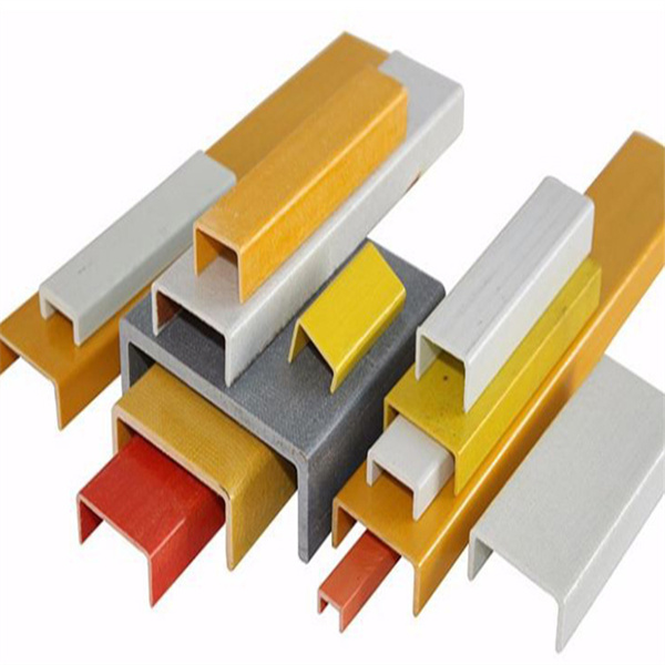 حمِّ保护 استثمارك باستخدام دعامات أشجار من الزجاج المقوى