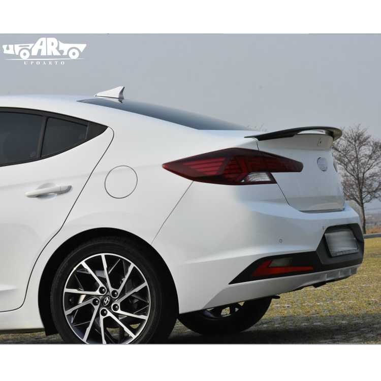 hyundai elantra wing spoiler