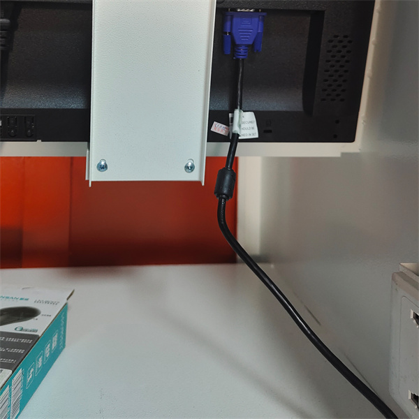 Usage of electroerosion machine