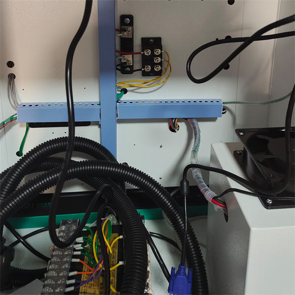 How to use the Cnc machining center definition: