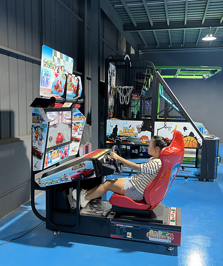 Luxury 32 Hd Outrun Arcade Game Machine Fantastic Racing Game Arcade Games Simulator manufacture