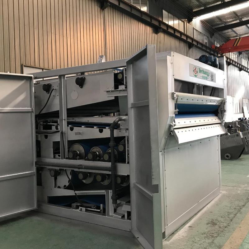 Кемчикиндеги прес - материалдарды суусу үчүн