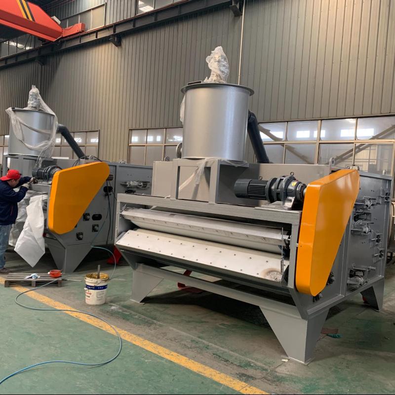 Алуу дехидраторға ылайык тууралуу, чунку ушул эле макуларды күтөөгө жеткиликтүү