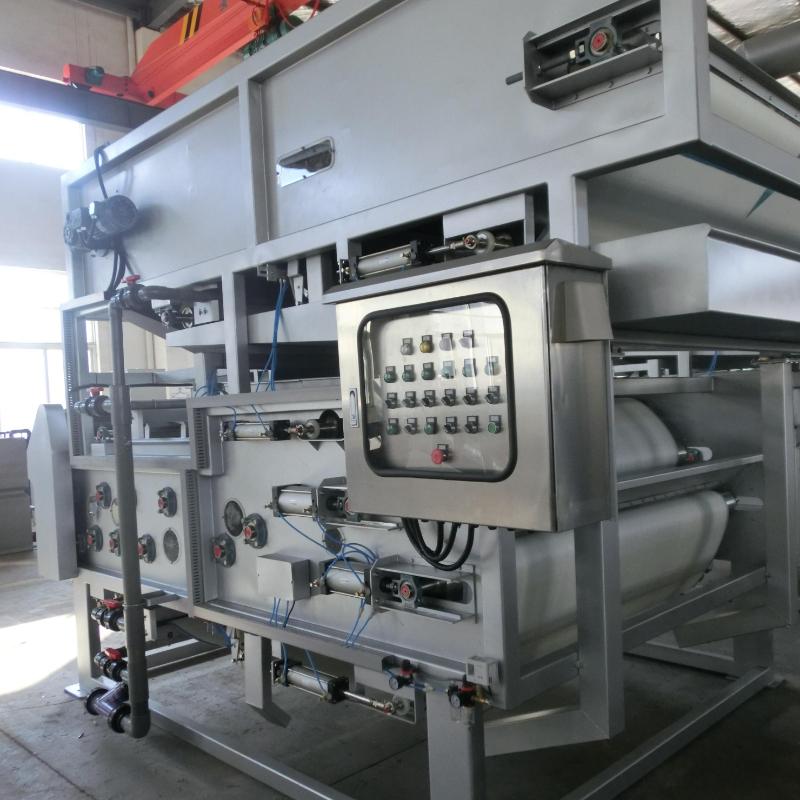 Сүрөттө көзөмө чыгаруу үчүн аз бакыттуу кеме тартучу системелери