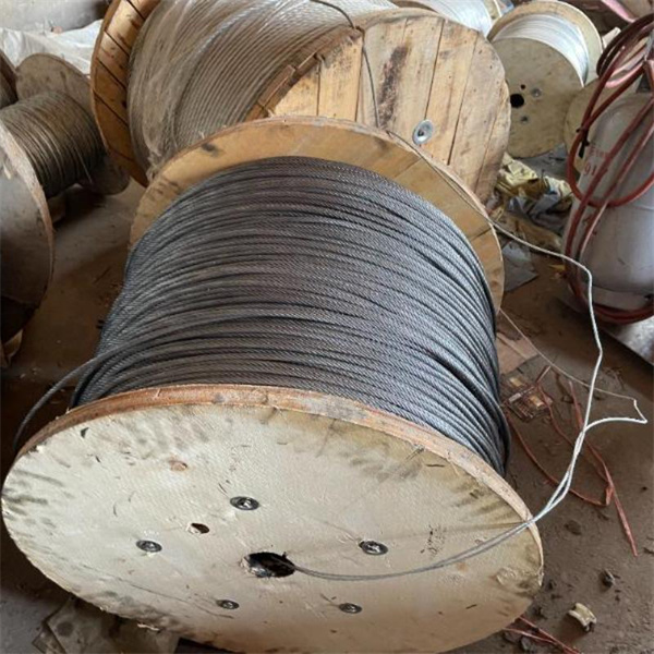 مقاومة استثنائية للتآكل في حبال الأسلاك المجلفنة لدينا تضمن أداءً طويل الأمد