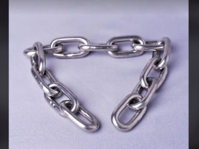 What materials are chains made of?
