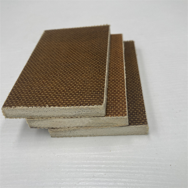 ตัวเลือกที่ทนทานและน่าเชื่อถือสำหรับแผ่นบุด้านในเตาหลอม