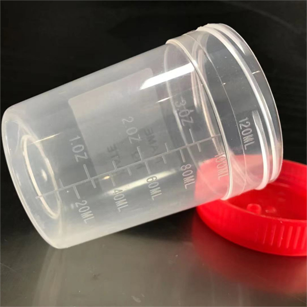 Perché dovresti passare a un contenitore per l'urina