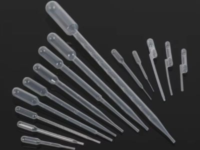 How Plastic Pipettes Support Progress in Medical Research