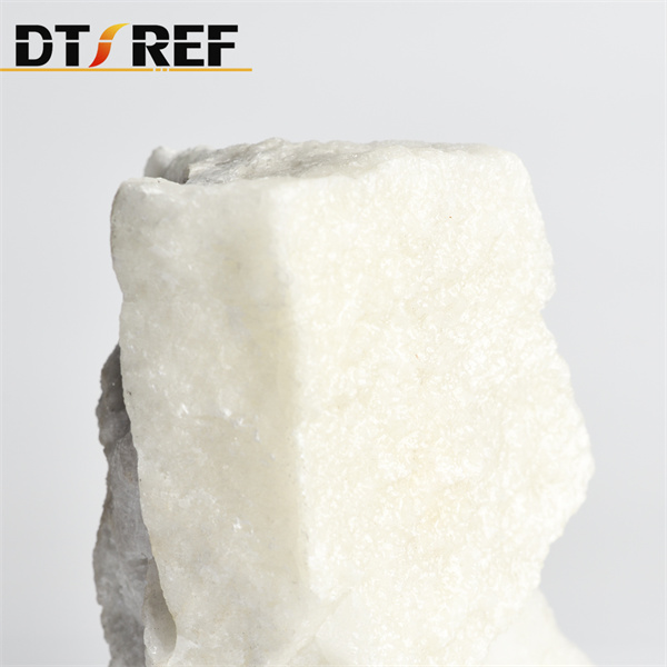 Kelebihan menggunakan alumina putih dalam keramik gigi