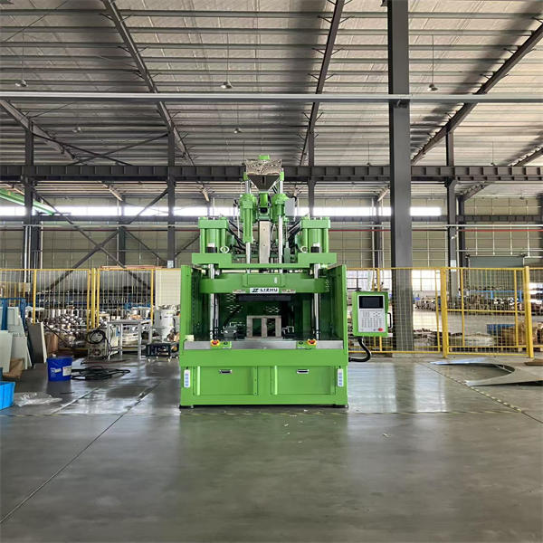 Expertly Crafted Injection Molded Products from Top-Notch Vertical Injection Manufacturers in Mexico."