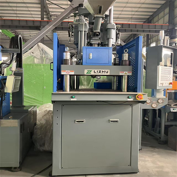 Vertikal Injeksiya Maşını Hibriddin Fərdi Üzvlükləri