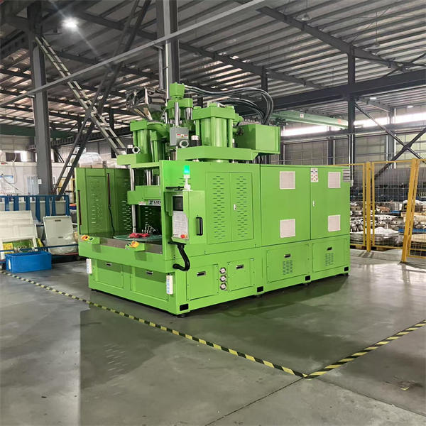 จะหาซัพพลายเออร์ที่เชื่อถือได้ของเครื่องฉีดขึ้นรูปแนวตั้งในประเทศจีนได้ที่ไหน