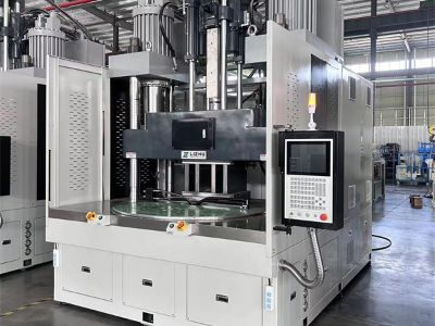 What Is a Vertical Injection Moulding Machine? Explained for Beginners