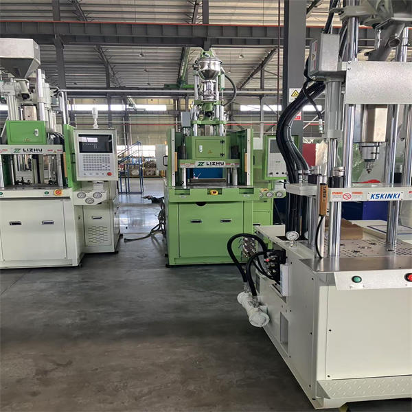 Discover the benefits of plastic vertical injection moulding machine from Italy.