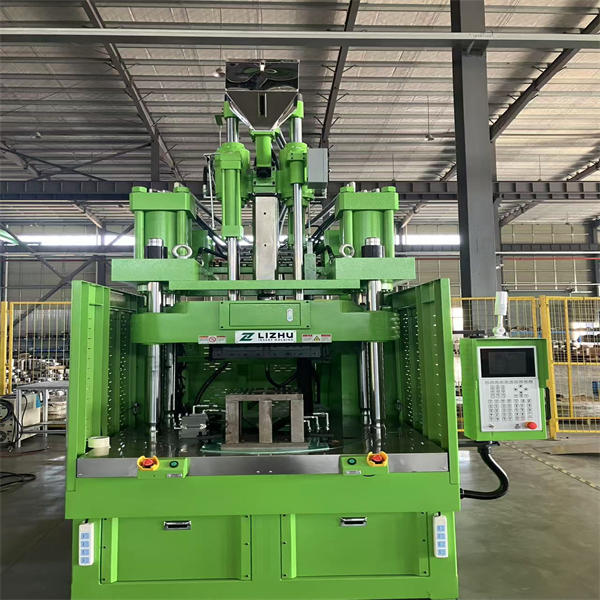 Exploring the Applications of Vertical Injection Molding Machines in Mexic