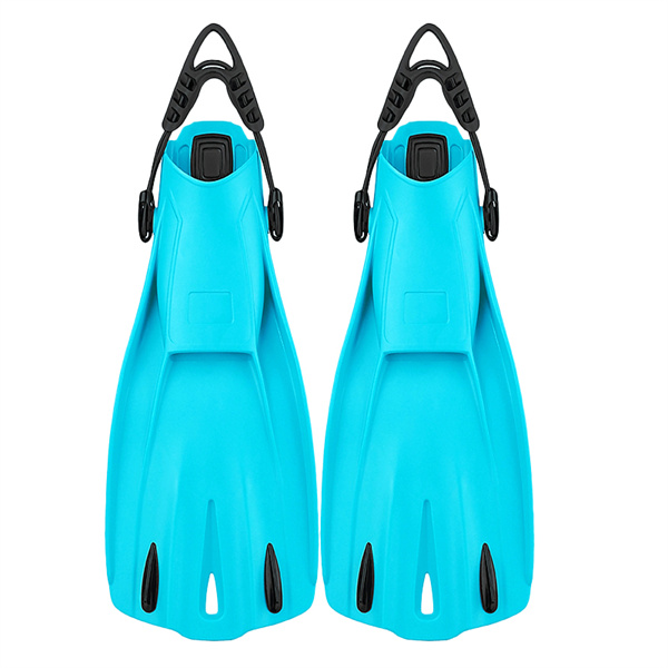 Esplora il fondo marino senza sforzo con pinne da sub durature e comode.