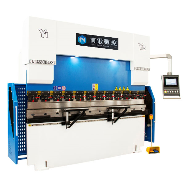 Streamlined bending process with hydraulic press brake automation
