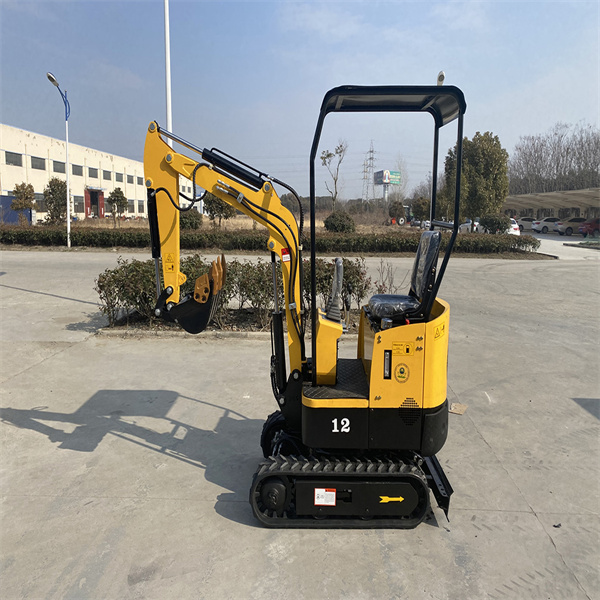 La Mini-Pelle Remorquable sur Votre Chantier