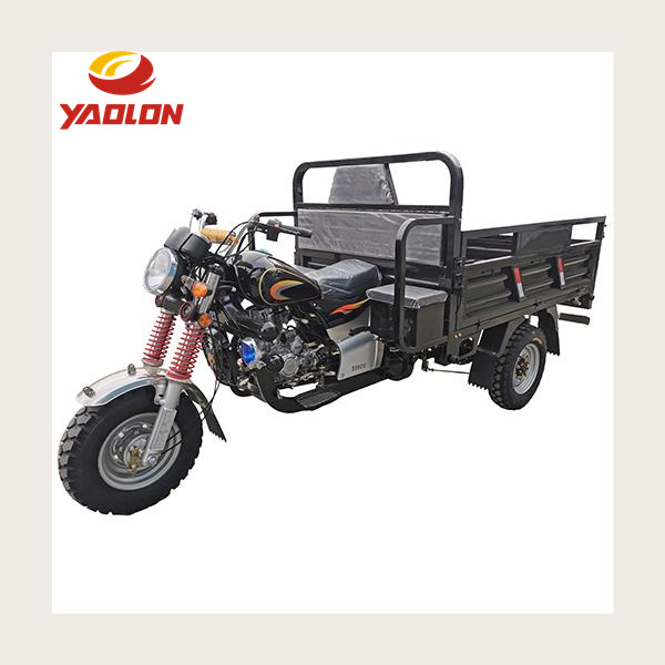 Tingkatkeun tunggangan anjeun kalawan sepeda tilu roda bertenaga gas anu dijieun pikeun dewasa anu resep ngajalajah