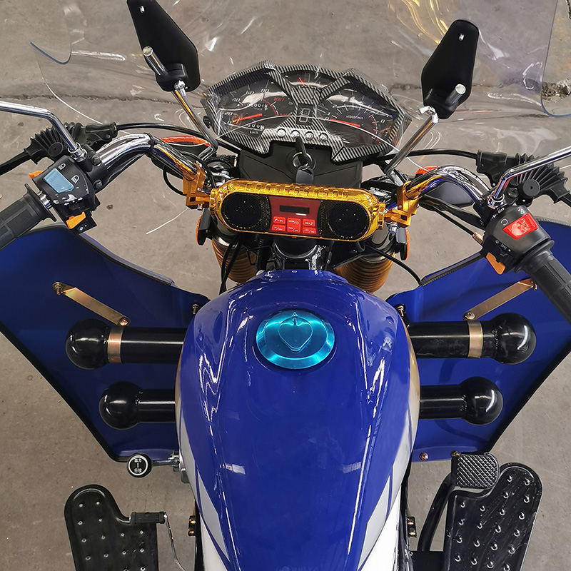 Onde posso encontrar motocicletas triciclo de alta qualidade a preços competitivos?