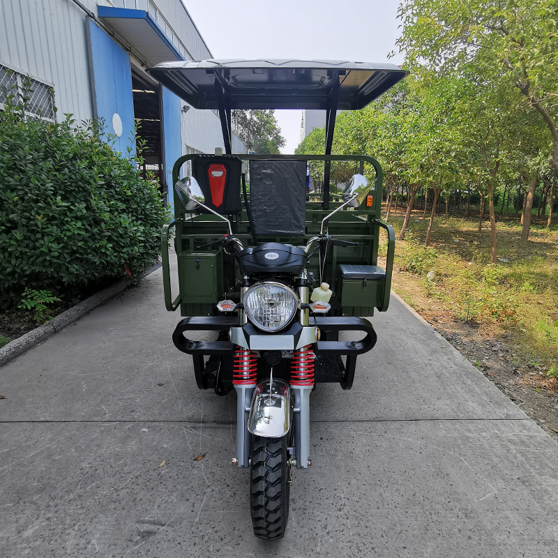 Trouvez la combinaison parfaite de style, de performance et de sécurité dans notre collection de trikes