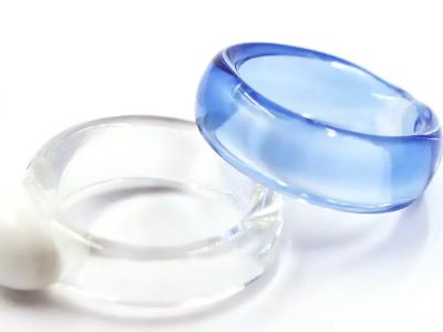 How Lampwork Glass Bracelets Maintain Their Vibrant Colors