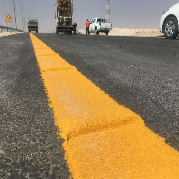 Choix de peintures de marquage routier écologiques et sûrs