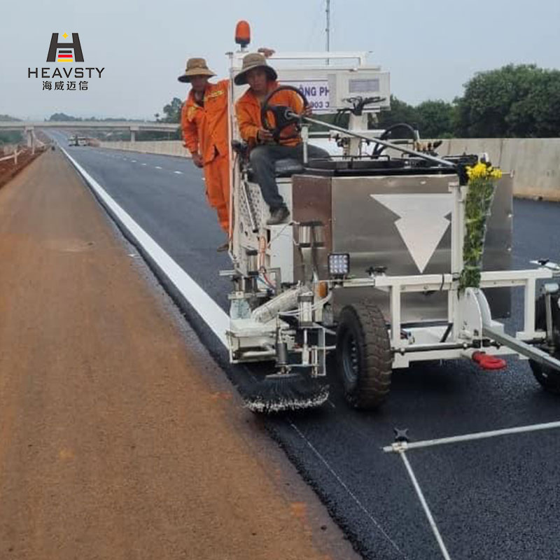 Dễ dàng lắp đặt và bảo trì vạch kẻ đường của chúng tôi