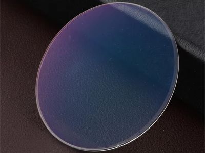 How Blue Cut Photochromic Lenses Improve Eye Comfort for Users
