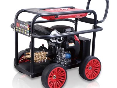 Advantages of gasoline industrial pressure washers in industrial cleaning