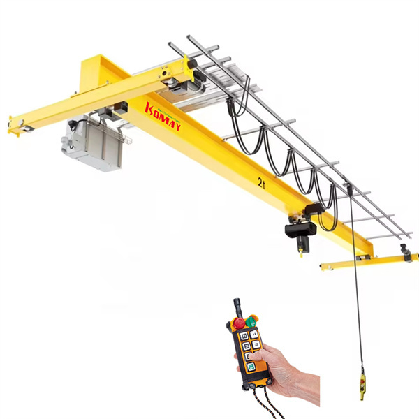 비교 השוואה בין סוגי שונים של קראנים על גג של 5 טון זמינים בשוק.