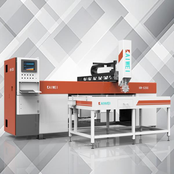 Korkealaatuinen pakkan valmistustechnologia autoteollisuudelle