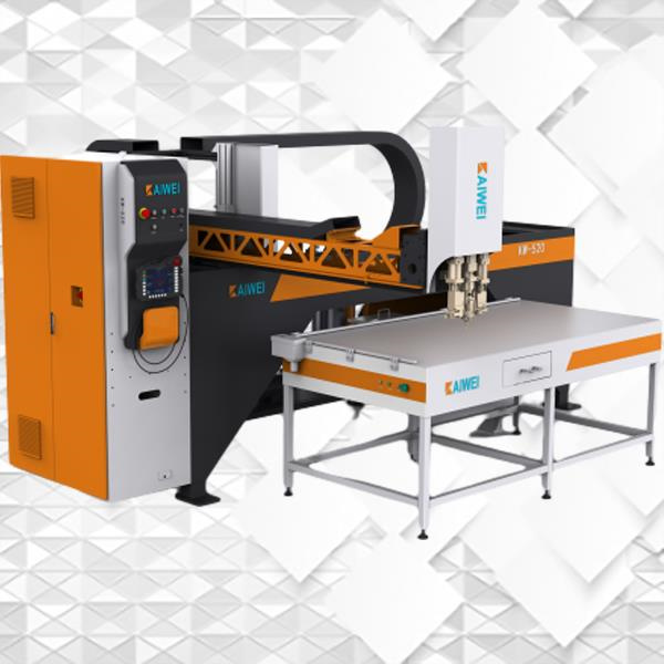 Tauliah dalam Mesin Gasket Busa PU Penutup Bateri Auto dan Permudahkan Proses Pembuatan Anda.