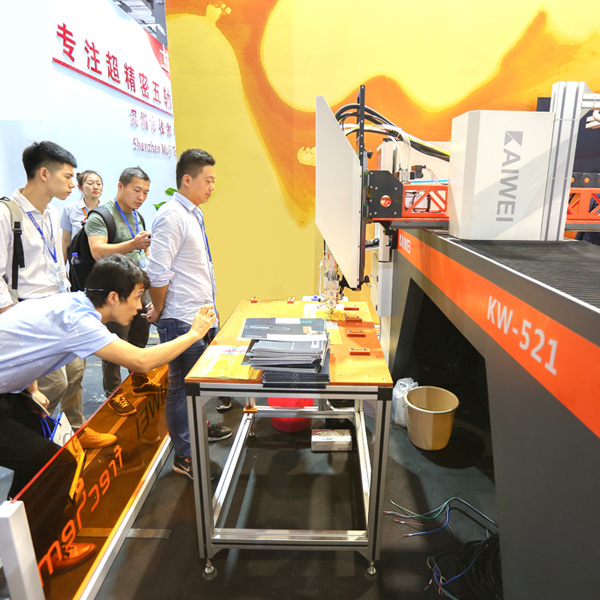 ビジネスに役立つ中古PU発泡機の利点を発見