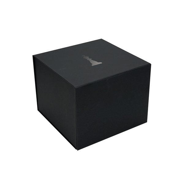 Luxurious Magnetic Black Gift Box for Any Occasion