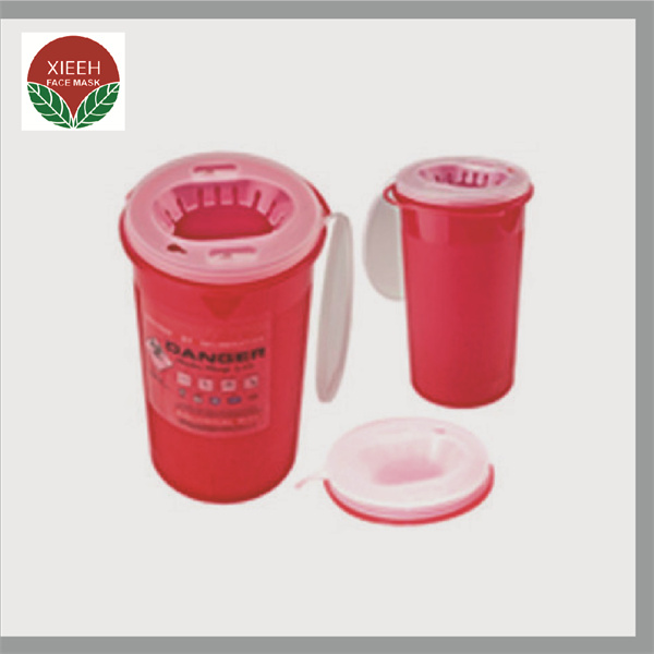 امن بودن با استفاده از یک ظرف مناسب برای مواد تیز