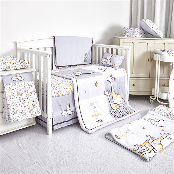 How to Use A Cot Blanket Set