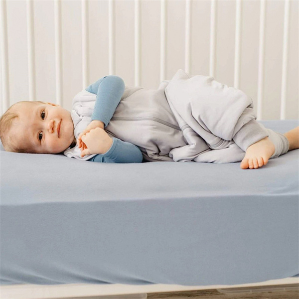 مجموعة واسعة من الألوان والتصاميم للاختيار من بينها