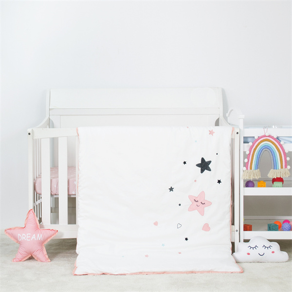 Using Mini Crib Bedding